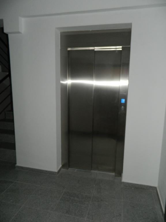 Central Studio Vitan Mall Βουκουρέστι Εξωτερικό φωτογραφία
